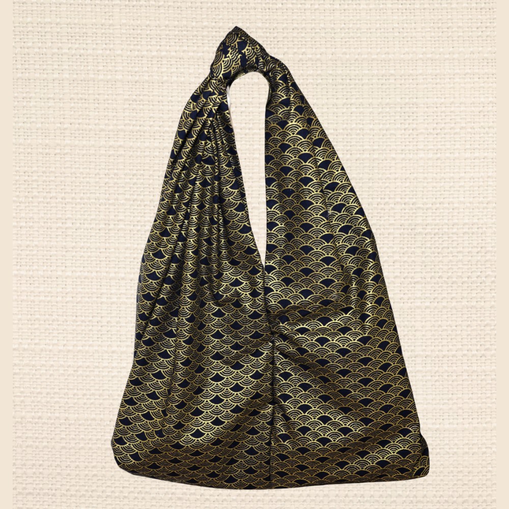 Knot Bag